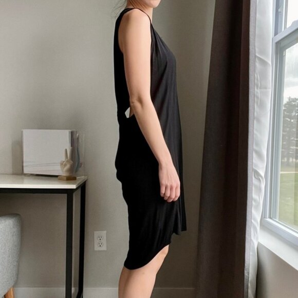 🔥Open Back LBD - Picture 4 of 9